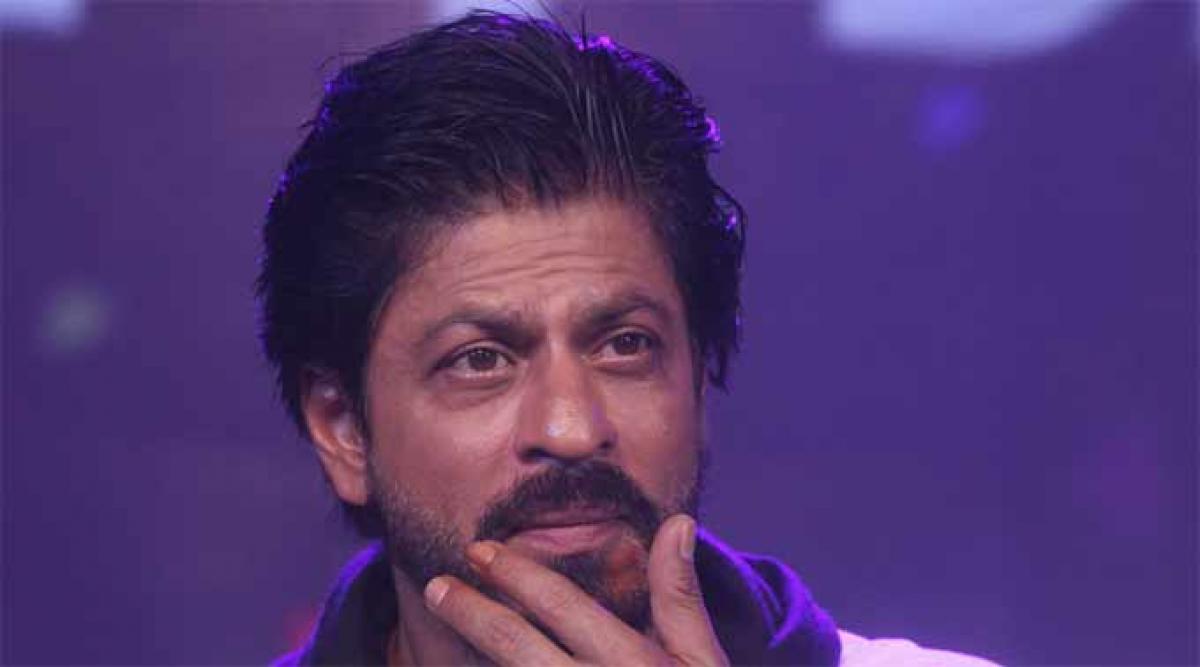 Shiv Sena backs SRK on intolerance debate