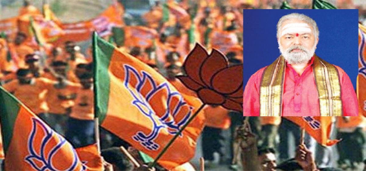 Bad days ahead for BJP: Mulugu Ramalingeshwara Siddhanti