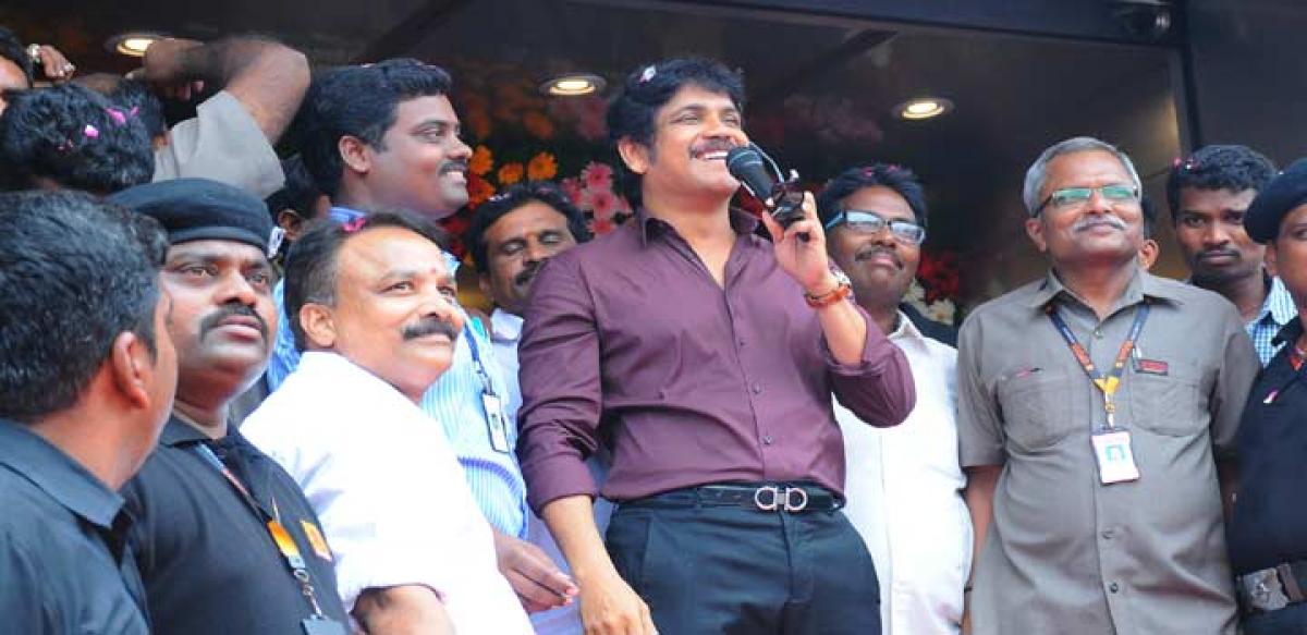 Nag launches Kalyan Jewellers in city