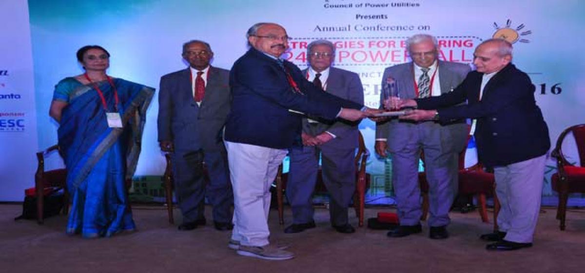 SPDCL CMD bags best CEO award