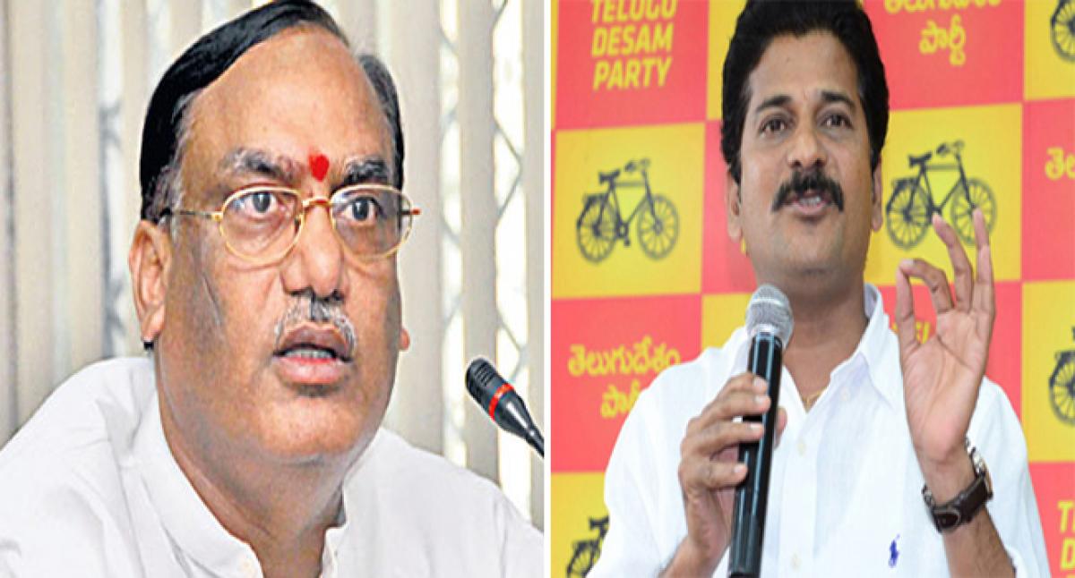 Sukhender Reddy calls for social boycott of Revanth Reddy