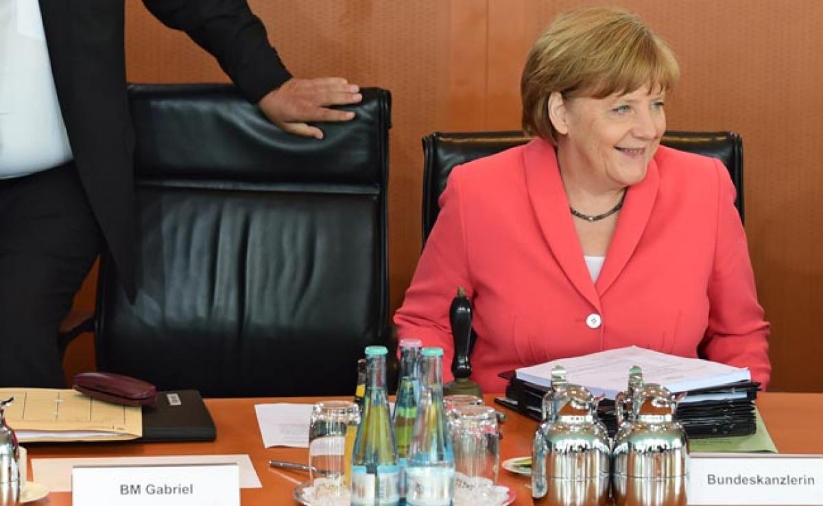 German Lawmakers Back Greek Bailout Talks Despite Rebellion