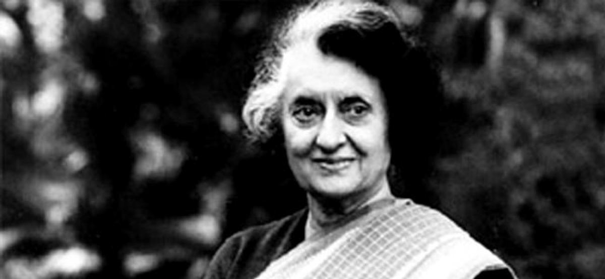 Congress pays tribute to Indira Gandhi, Sardar Patel