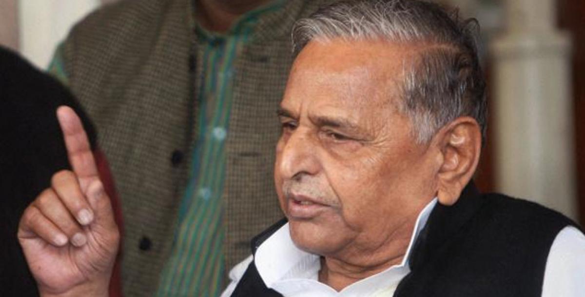 Mulayam Singh: Samajwadi Party and family are united