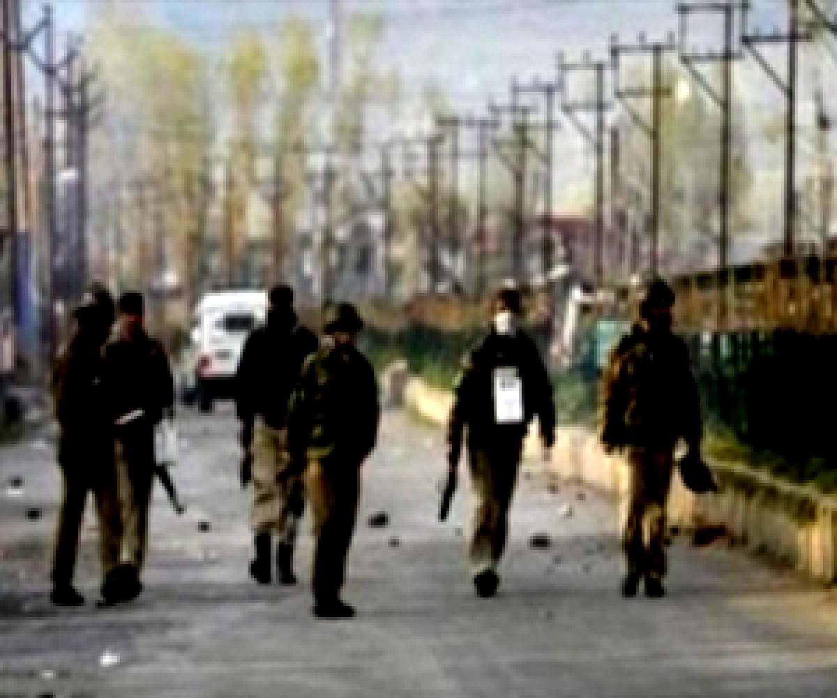 Gunbattle underway between security forces, militants in Kupwara