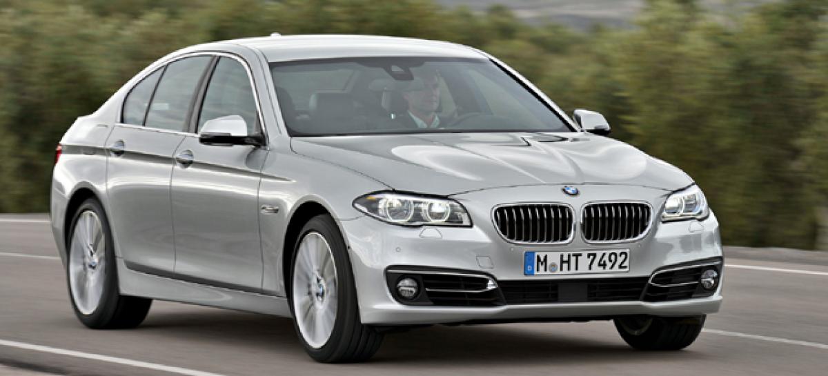 BMW rolls out petrol-powered 520i 