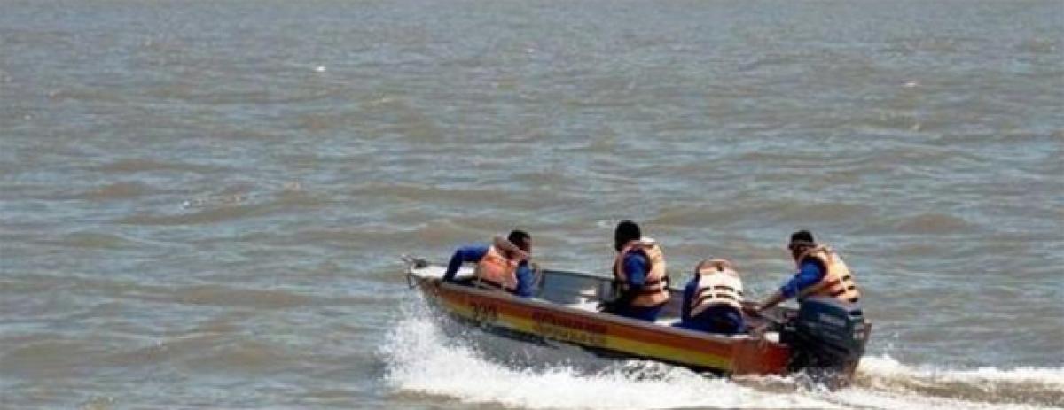 Eight dead, 20 missing in Malaysia boat accident