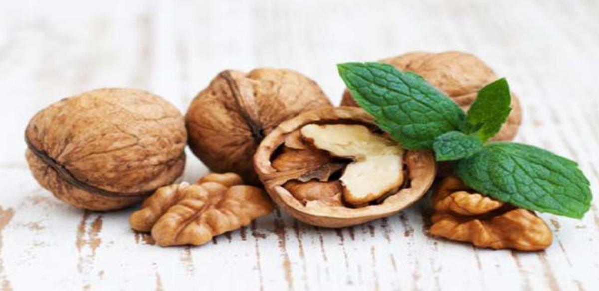 Eating walnuts may help you to lose weight