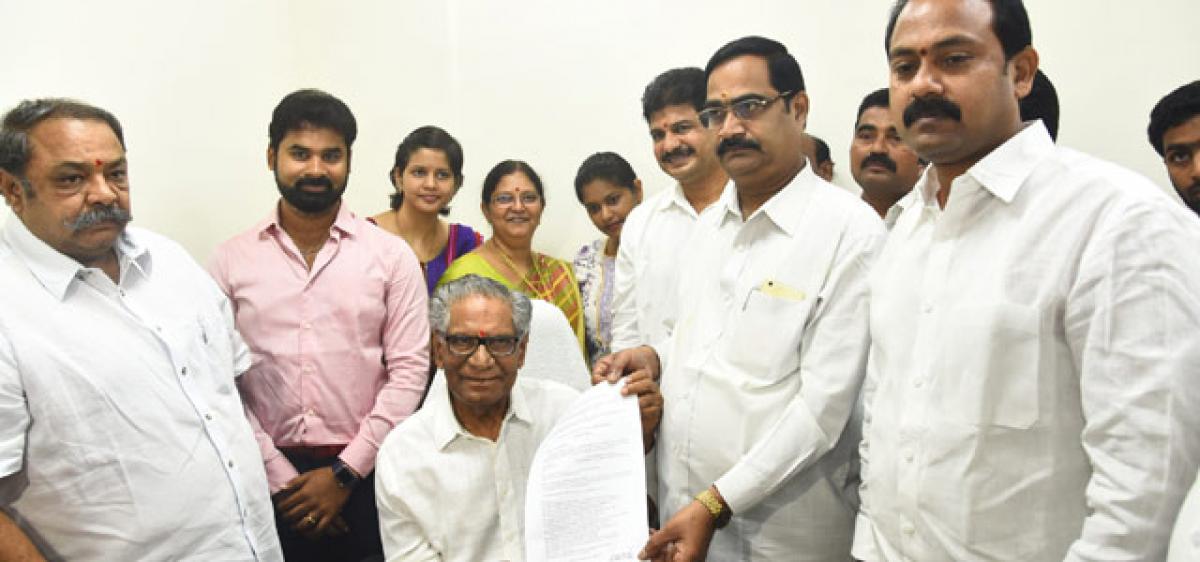 YSRCP MLC Ummareddy takes charge as Opposition leader