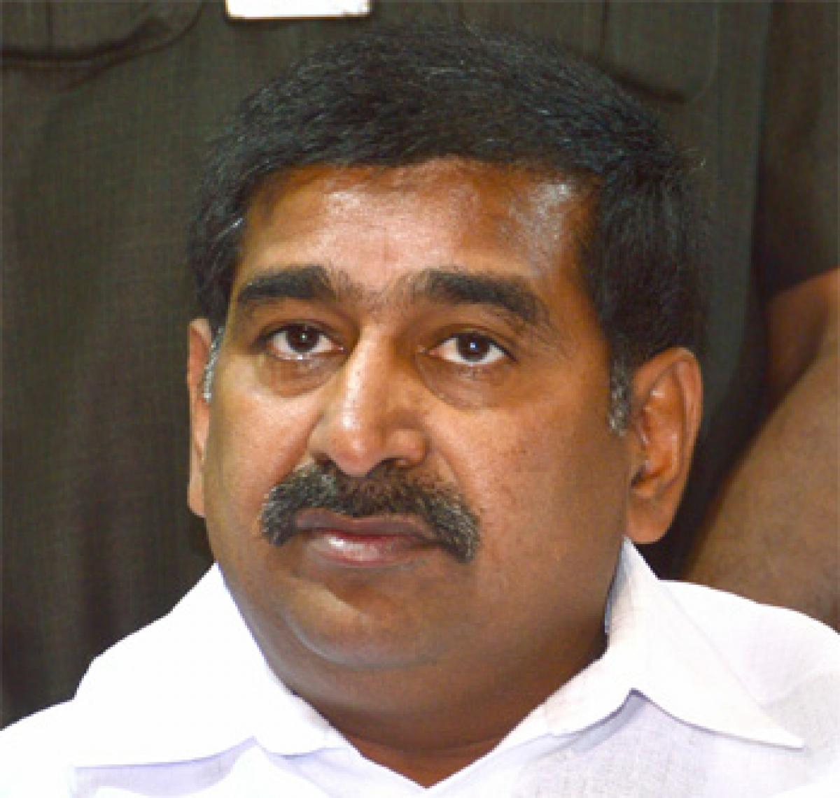 Minister urges Centre to bring Suryapet onto railway map