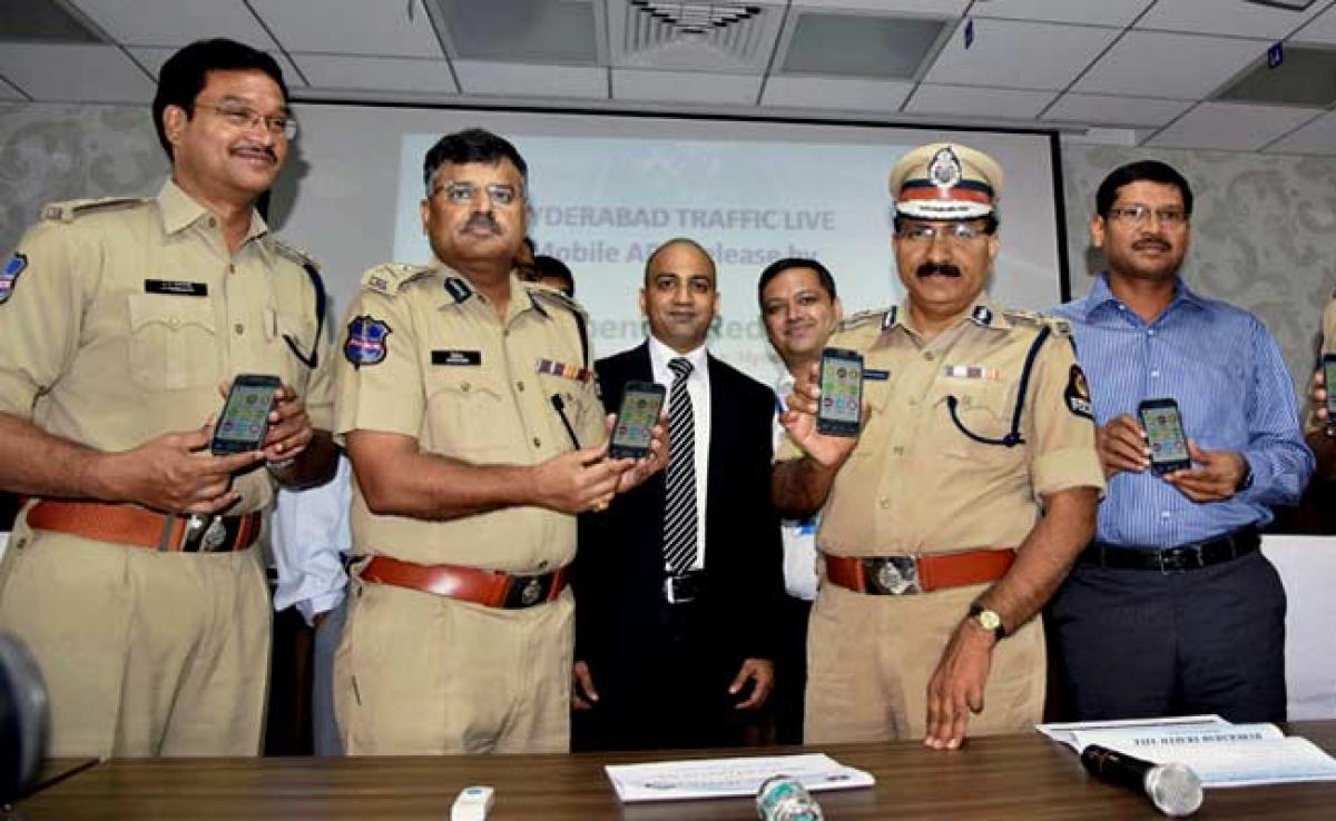 Telangana cops go tech savvy thanks to Hyderabad Traffic Live app