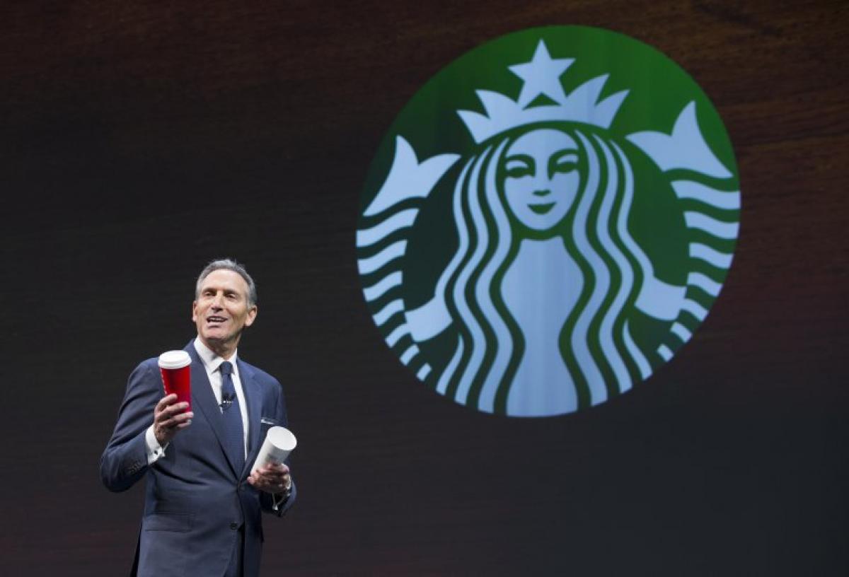 Starbucks pledges to hire 10,000 refugees