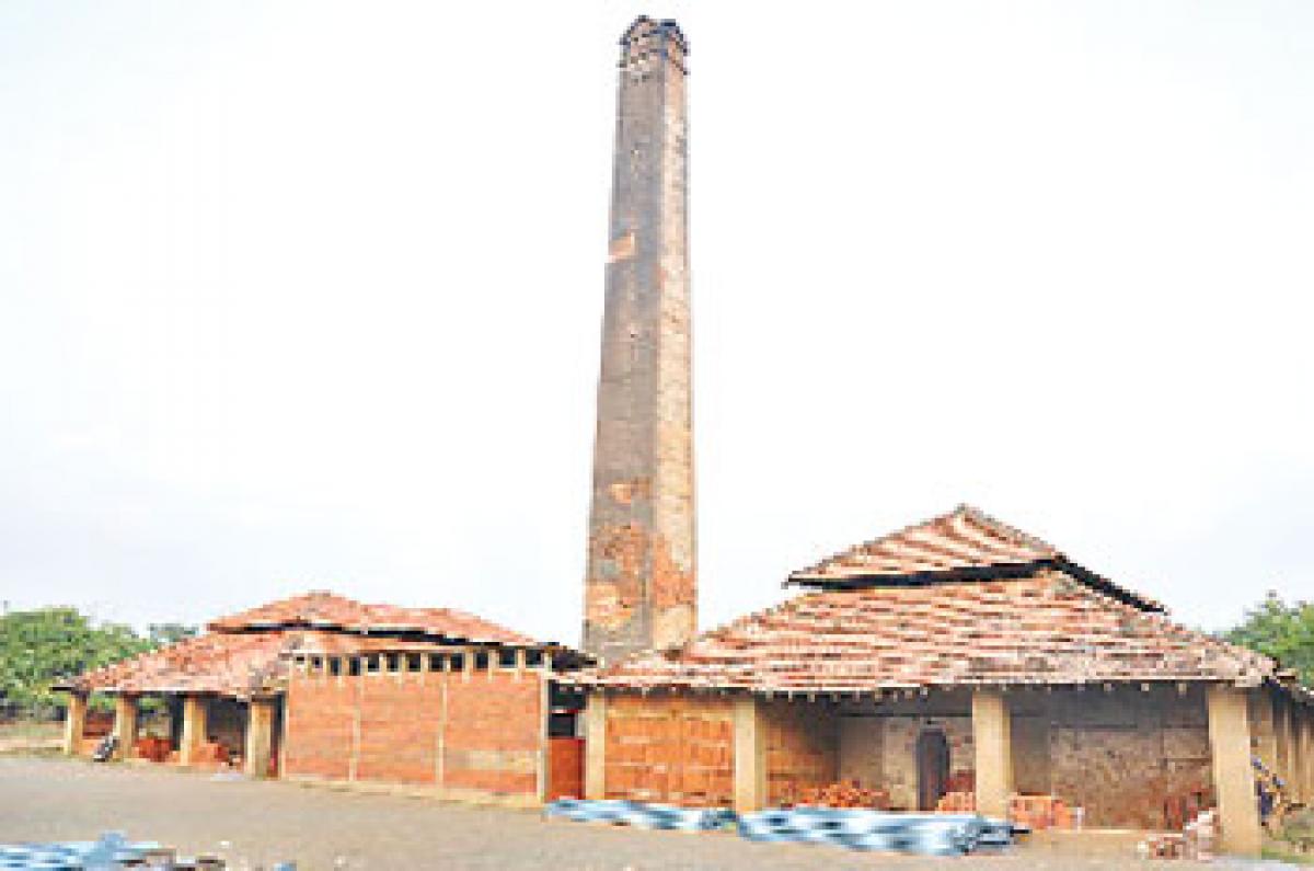 Roofing tiles factories on verge of closure