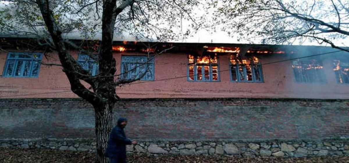 Kashmiri students stare at bleak future 