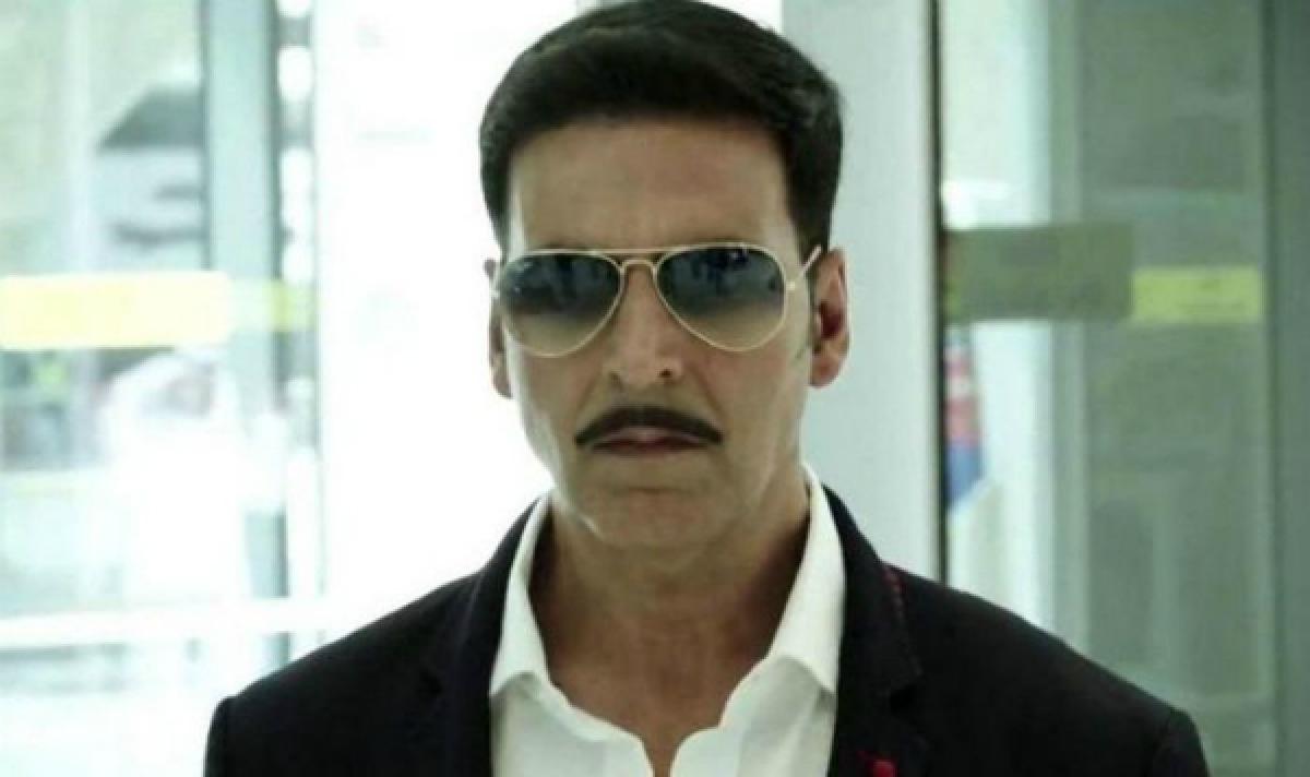 Akshay Kumar broke his silence and urged people to think about army, not ban on artists