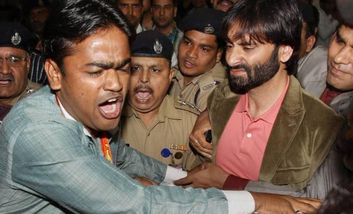 Yasin Malik detained in Srinagar