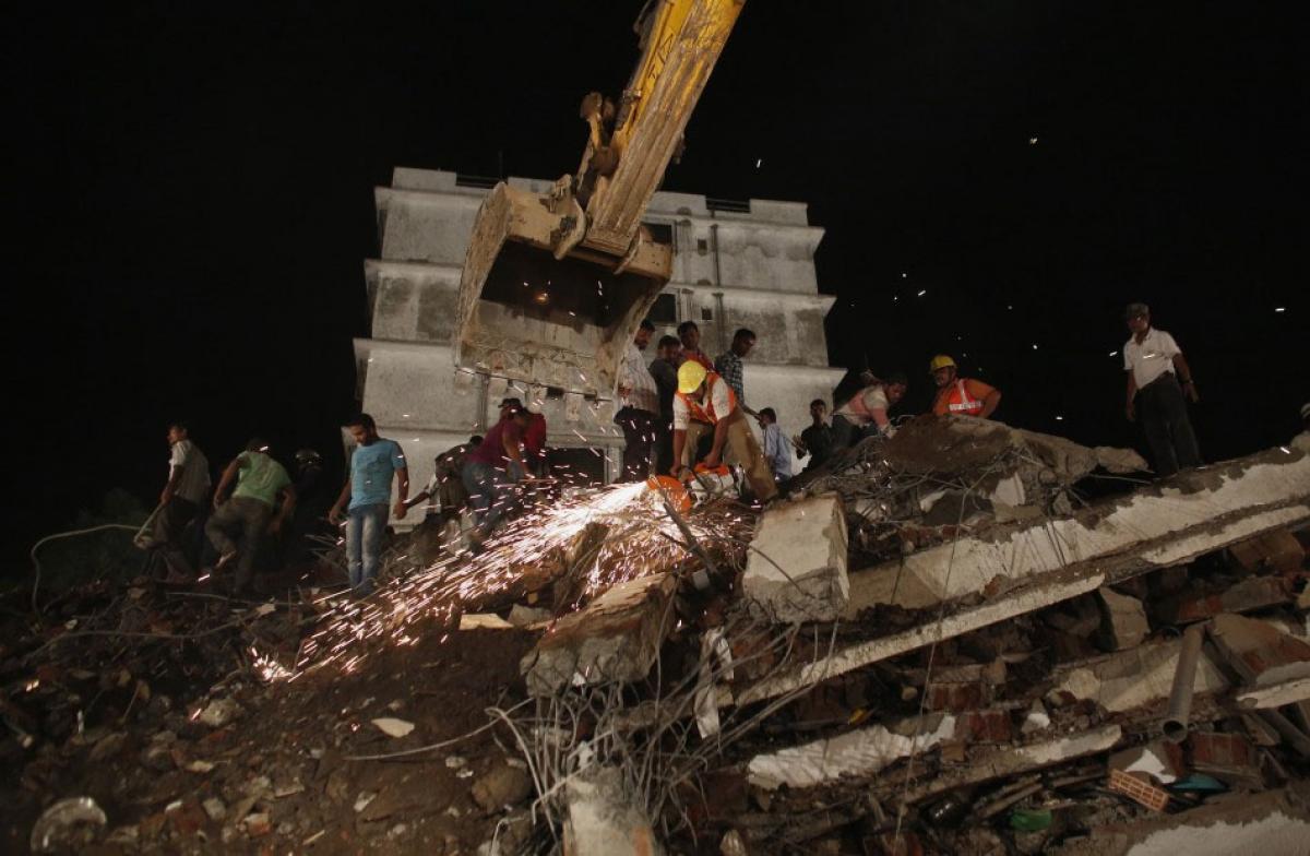 Four dead in Thane building collapse