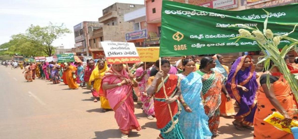 New land laws will hurt farmers in AP, Telangana