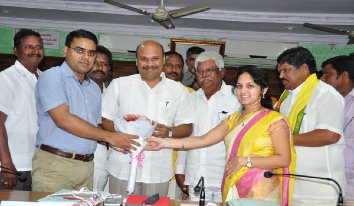 Sujay promises to strive for dist development
