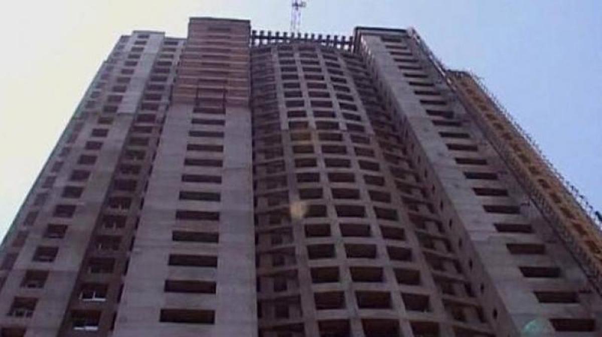 Bombay High Court orders demolition of Adarsh Society building