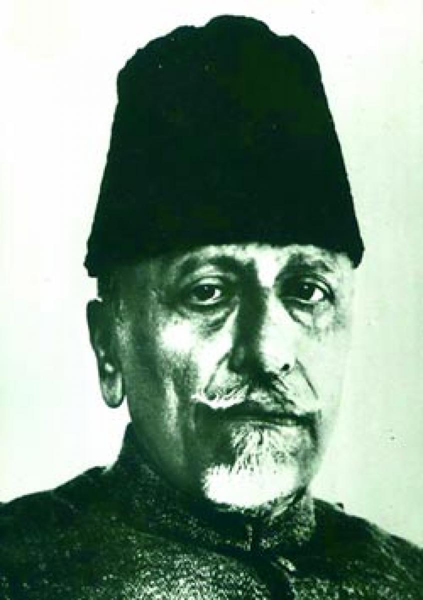 Tributes paid to Abul Kalam Azad