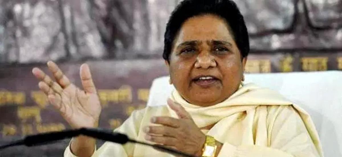 Aligning with SP is Congress political bankruptcy: Mayawati