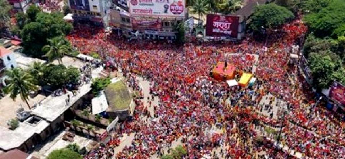 Maratha silent march reaches Mumbais doorsteps in Thane