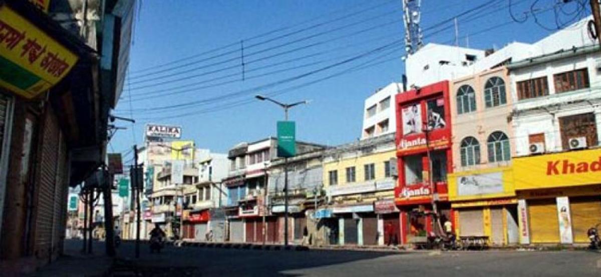 Bandh hits normal life in Tripura