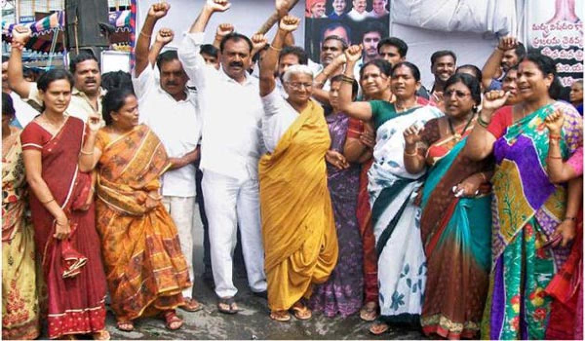 Dubagunta Rosamma died who led Andhras anti-liquor movement 