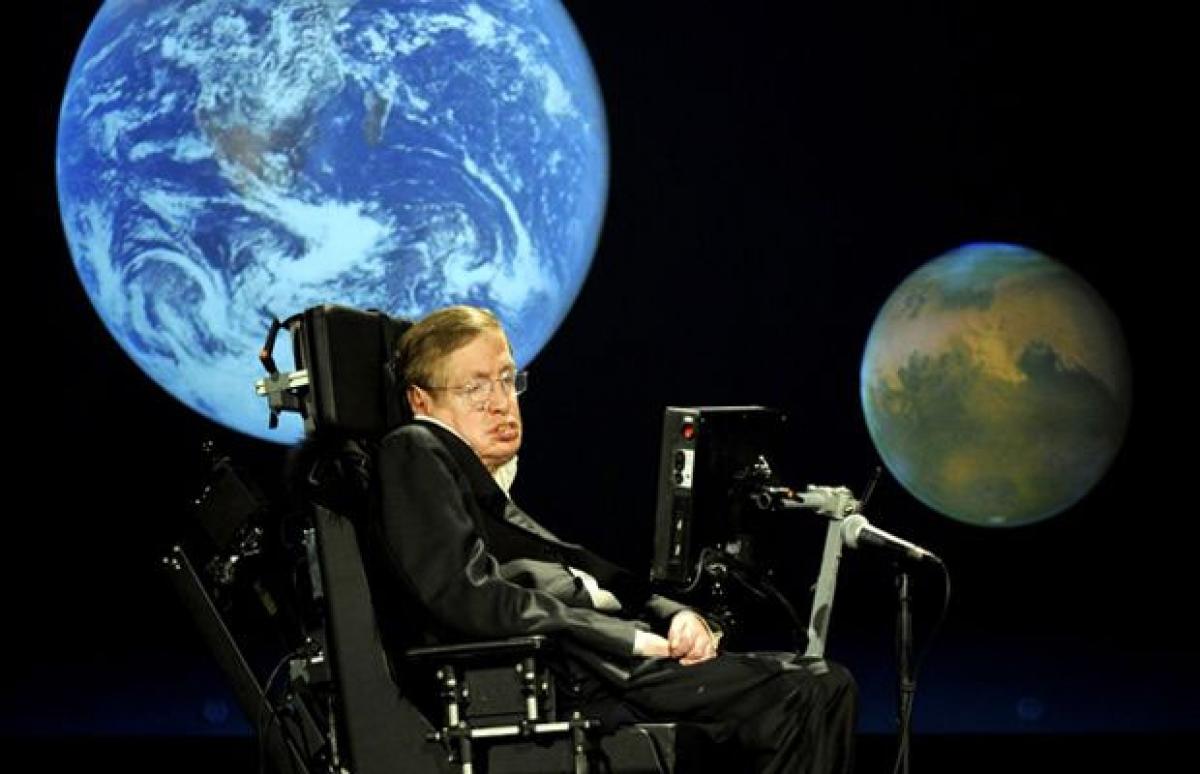 Have doubts in Physics? Stephen Hawking will answer them