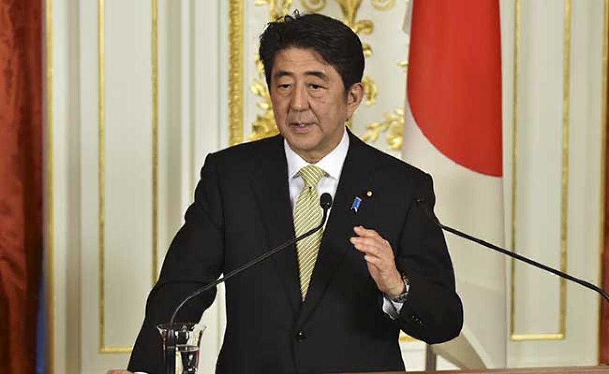 Japan PM Shinzo Abe Sends Ritual Offering to Yasukuni Shrine on World War 2 Anniversary