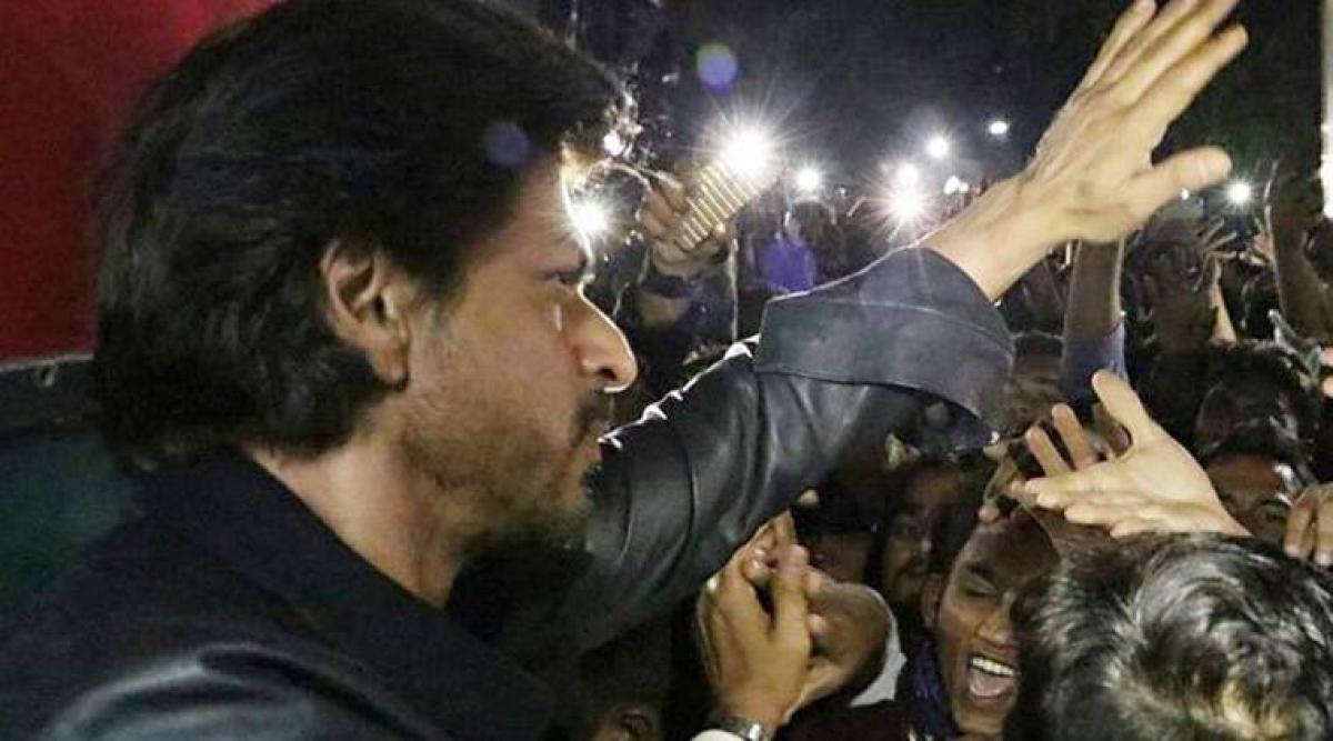 Shah Rukh Khan saddened by fans death in Vadodara