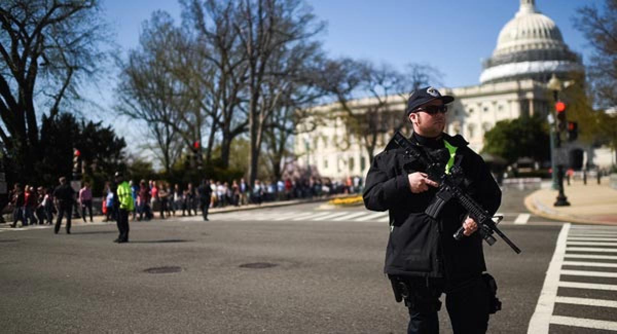 Lockdown in Capitol Hill after Shooter threat 