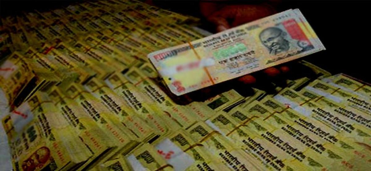 Around Rs 1 crore in scrapped notes seized; five held