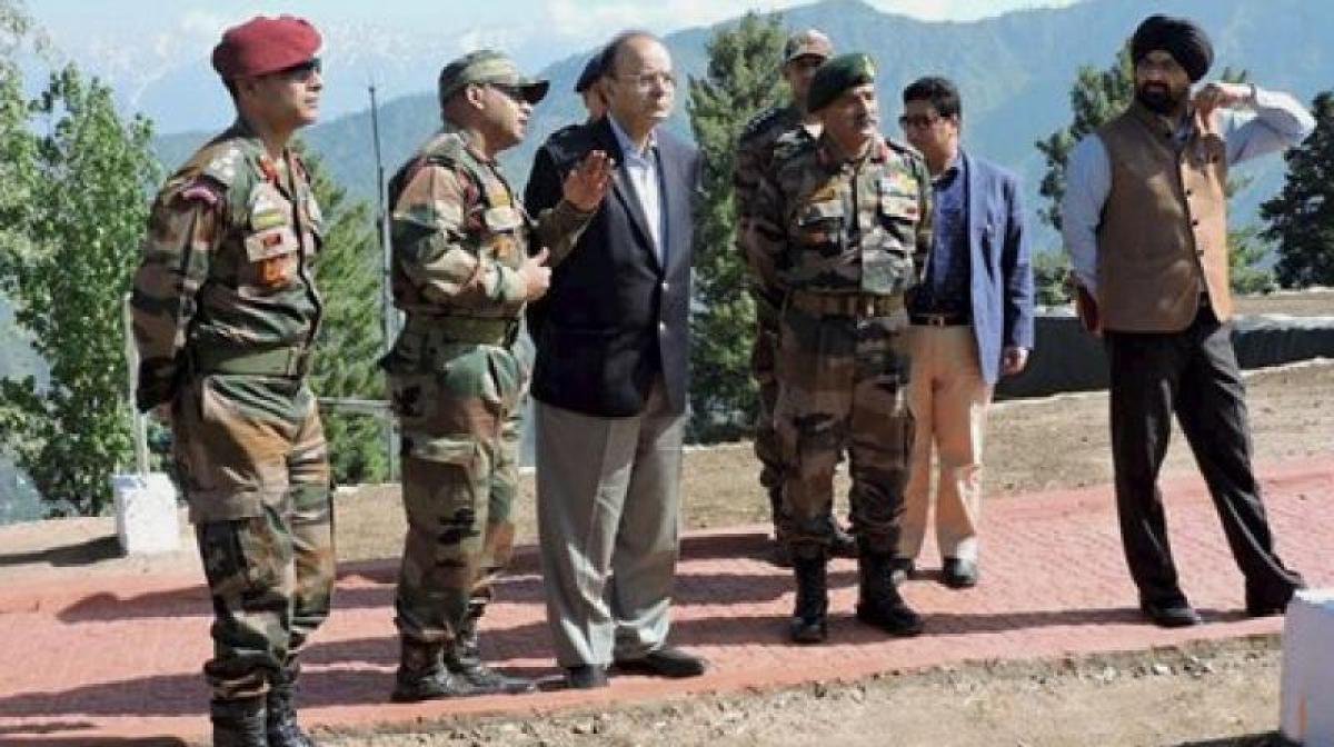 Arun Jaitley pays tribute to soldiers martyred in Kashmir