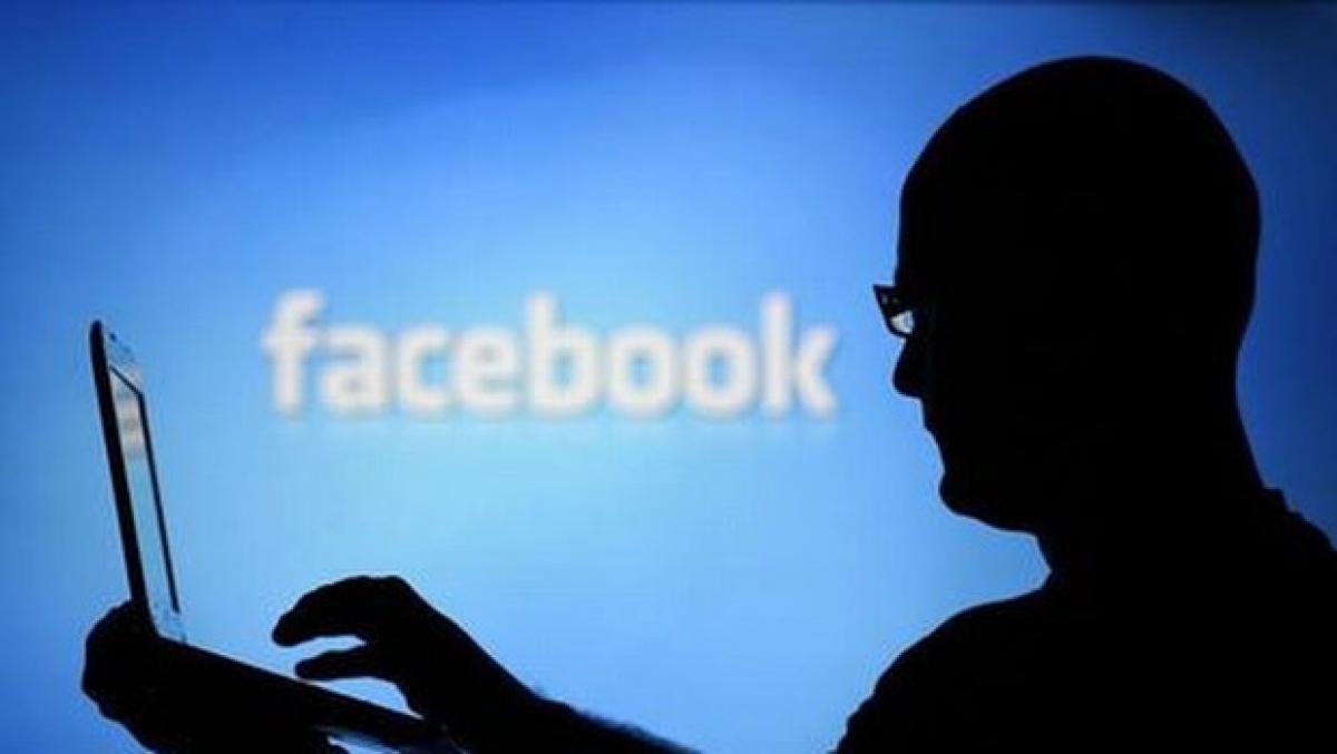 Rich people have less Facebook friends from abroad: study