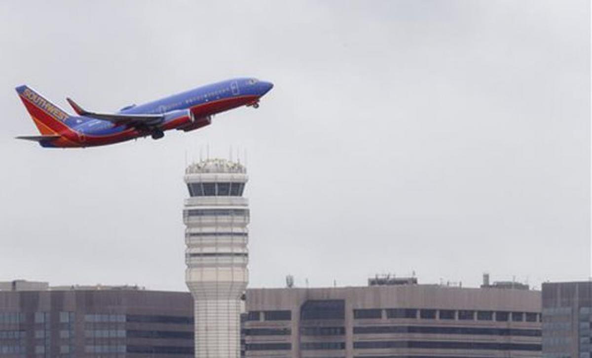 2015 is a good year to fly for travelers on a budget, claims report