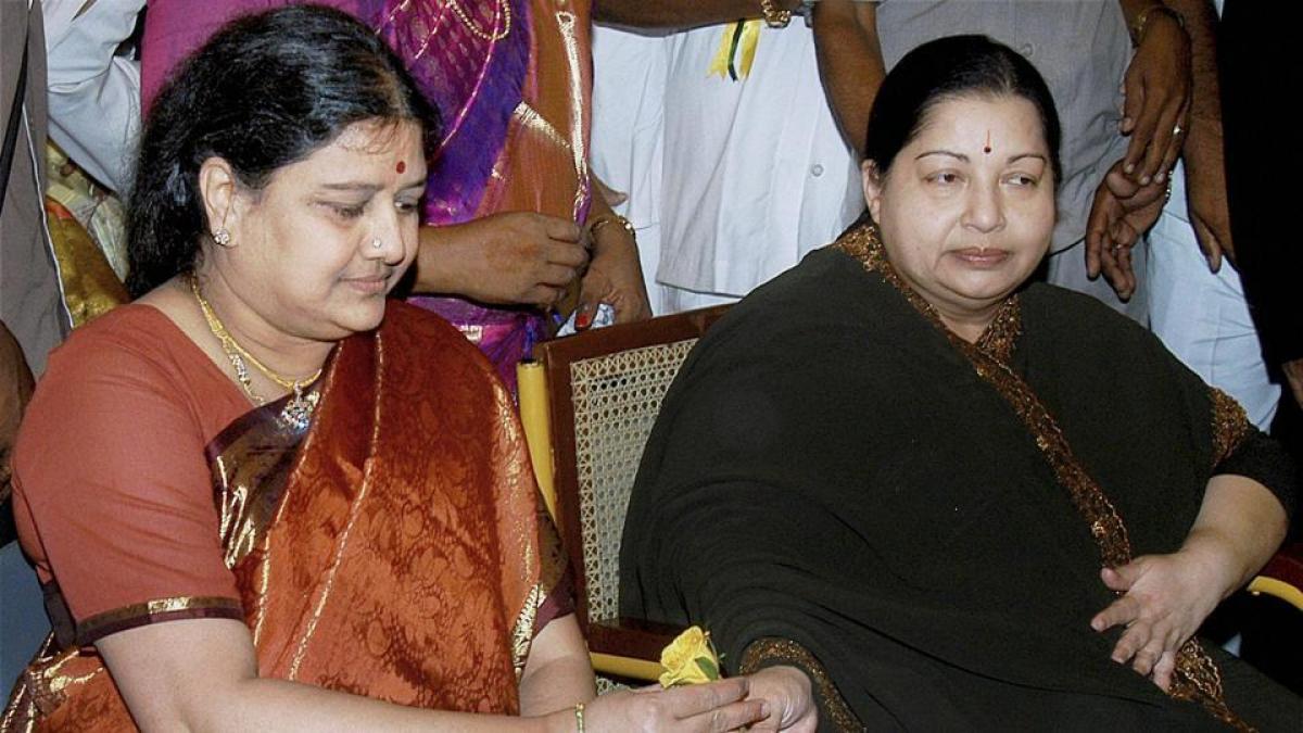 Sasikala succeeds Jayalalithaa as AIADMK chief