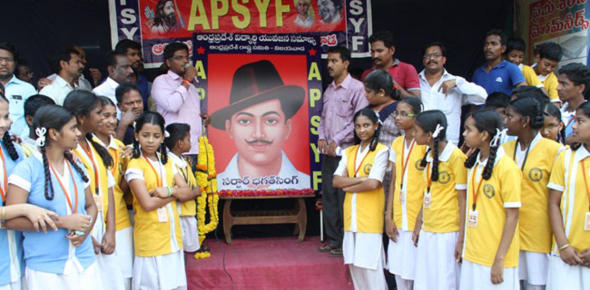 Rich tributes paid to Bhagat Singh