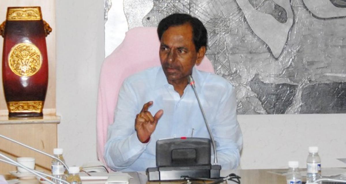 KCR to hold meeting with Collectors after division of districts