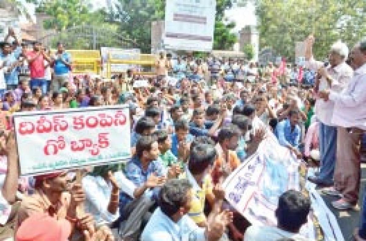 Protest against Divi’s expansion