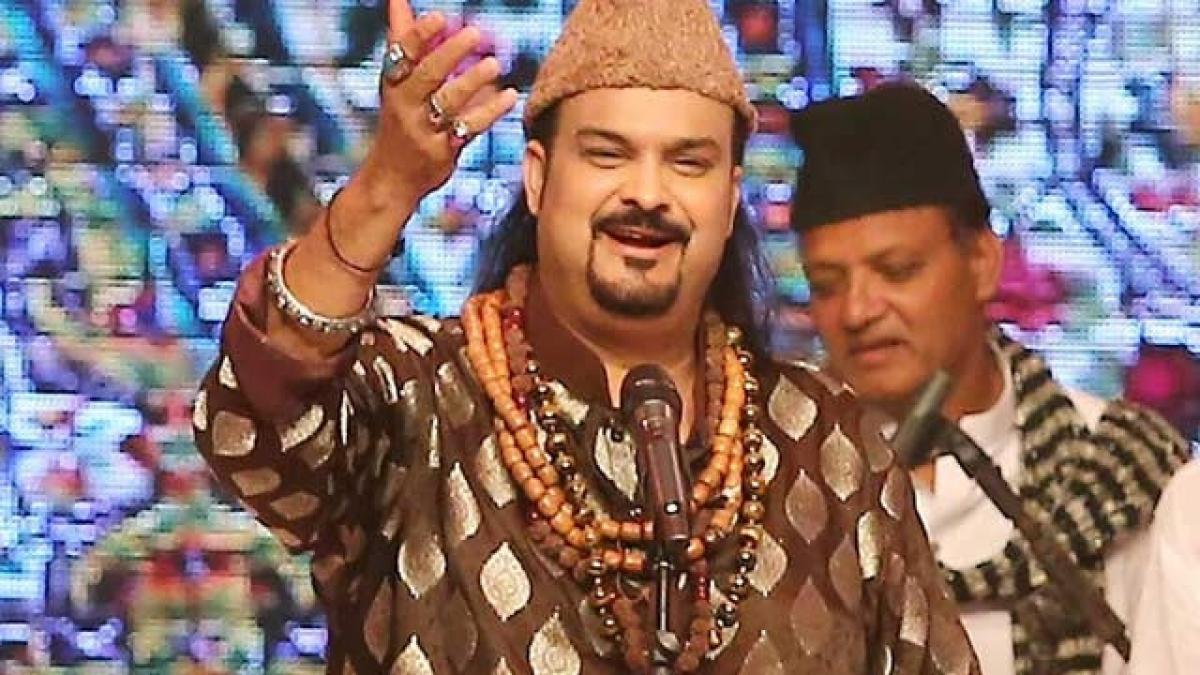 Thousands bid tearful adieu to qawwali singer Amjad Sabri in Karachi