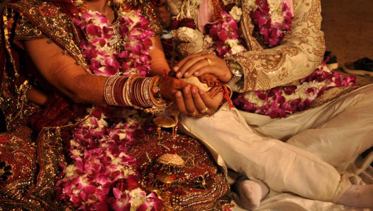 Single Indians not very particular about Muhurat for marriage, finds Shaadi.com survey