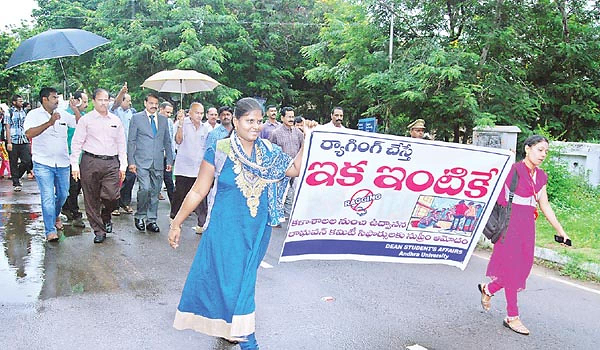 Ragging:Andhra Universit vice-chancellor warns of expulsion