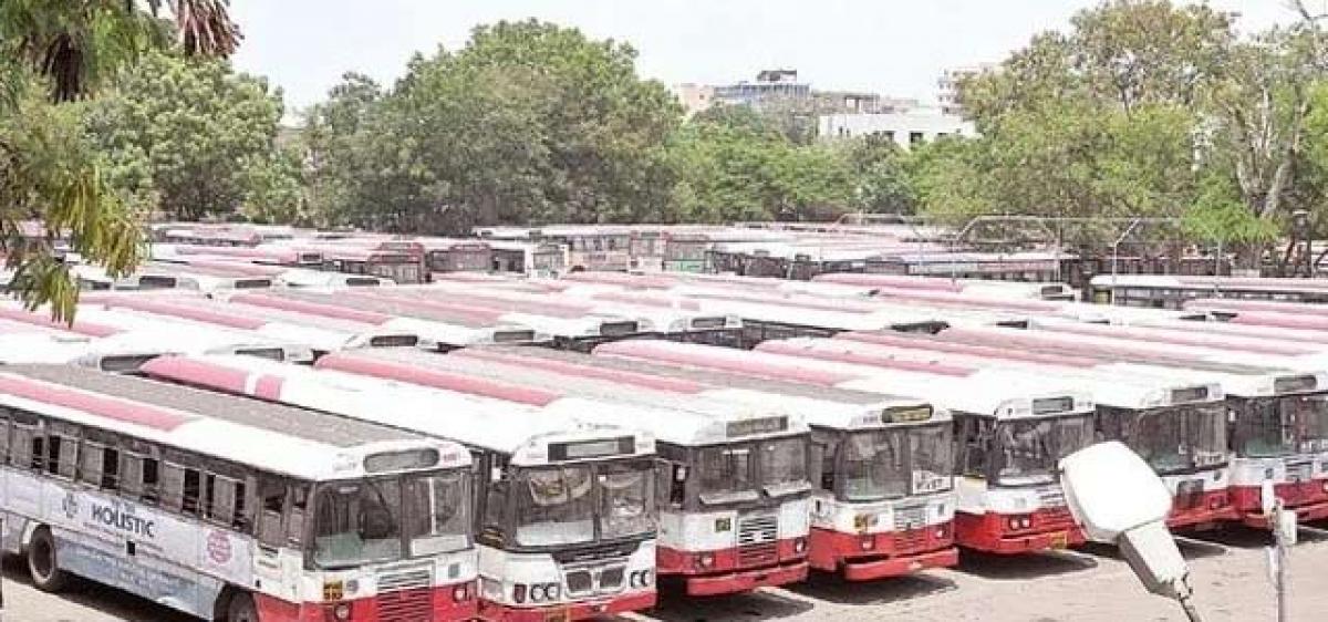 Demonetised notes to be accepted by TSRTC