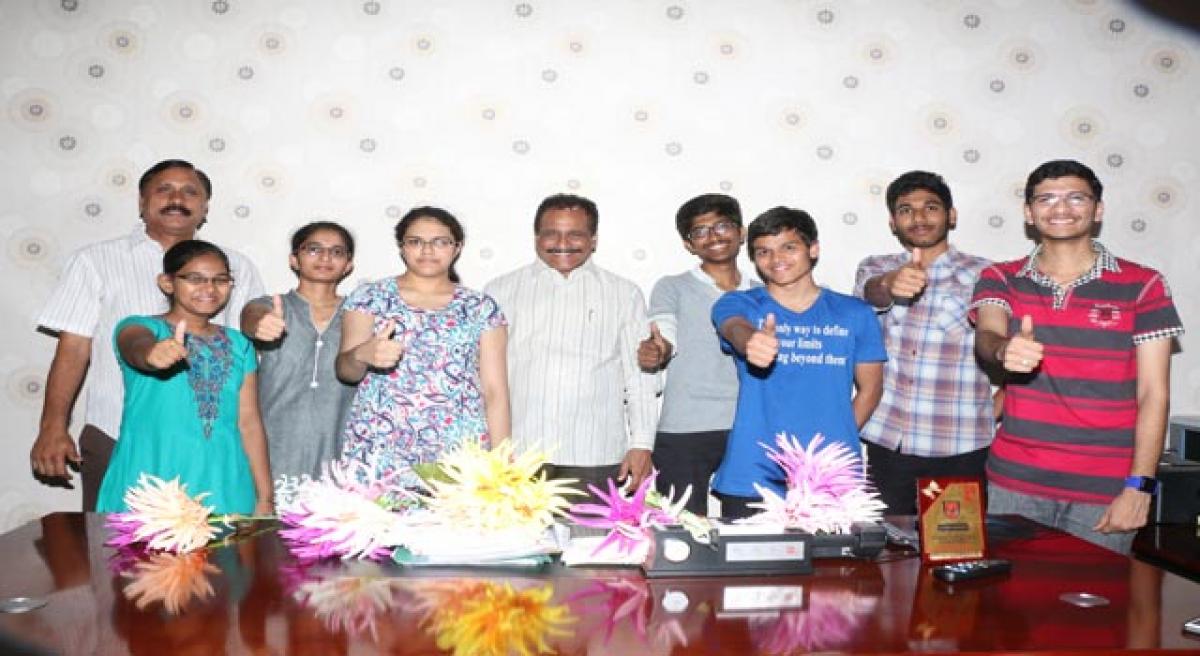 15 New Vision students bag MBBS seat.