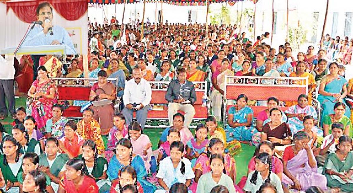 Collector emphasises importance of education