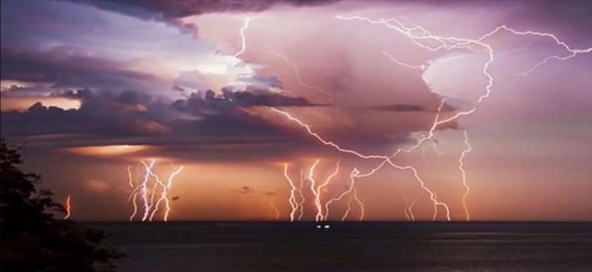 Lightning more powerful over ocean than land