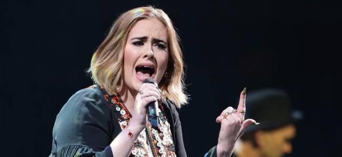 Adele earns 84,000 pounds a day