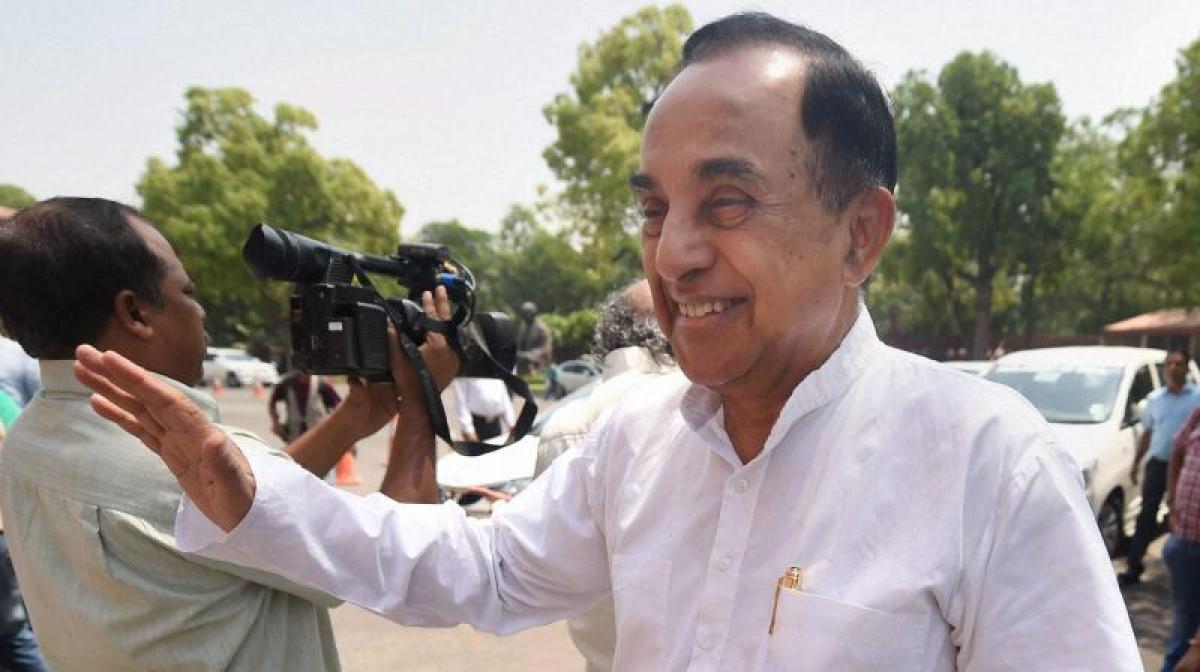 Unfazed by privilege motion, Swamy dares Cong, says will teach them law